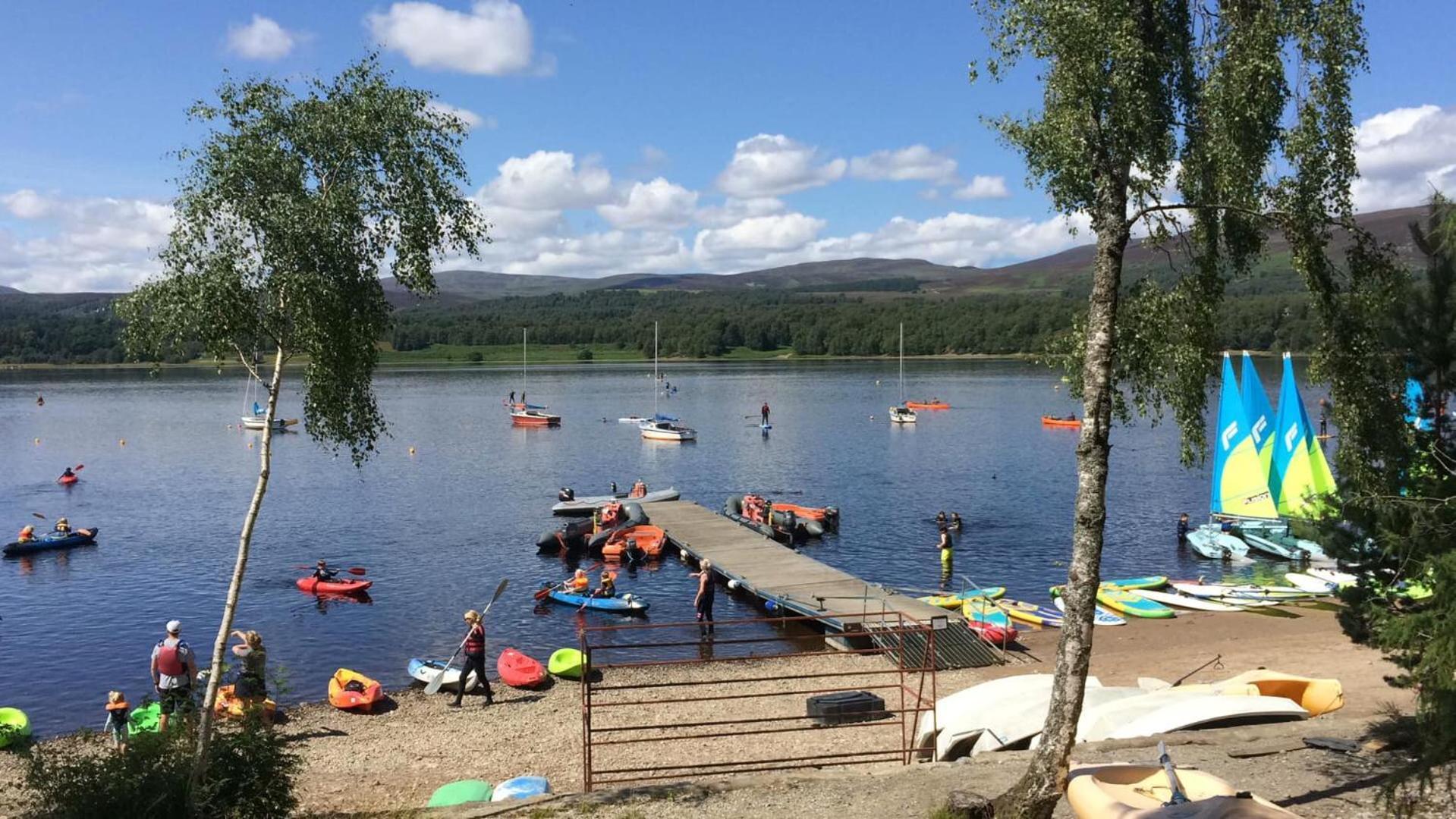 Loch Insh Chalets Ltd Kincraig Exterior foto